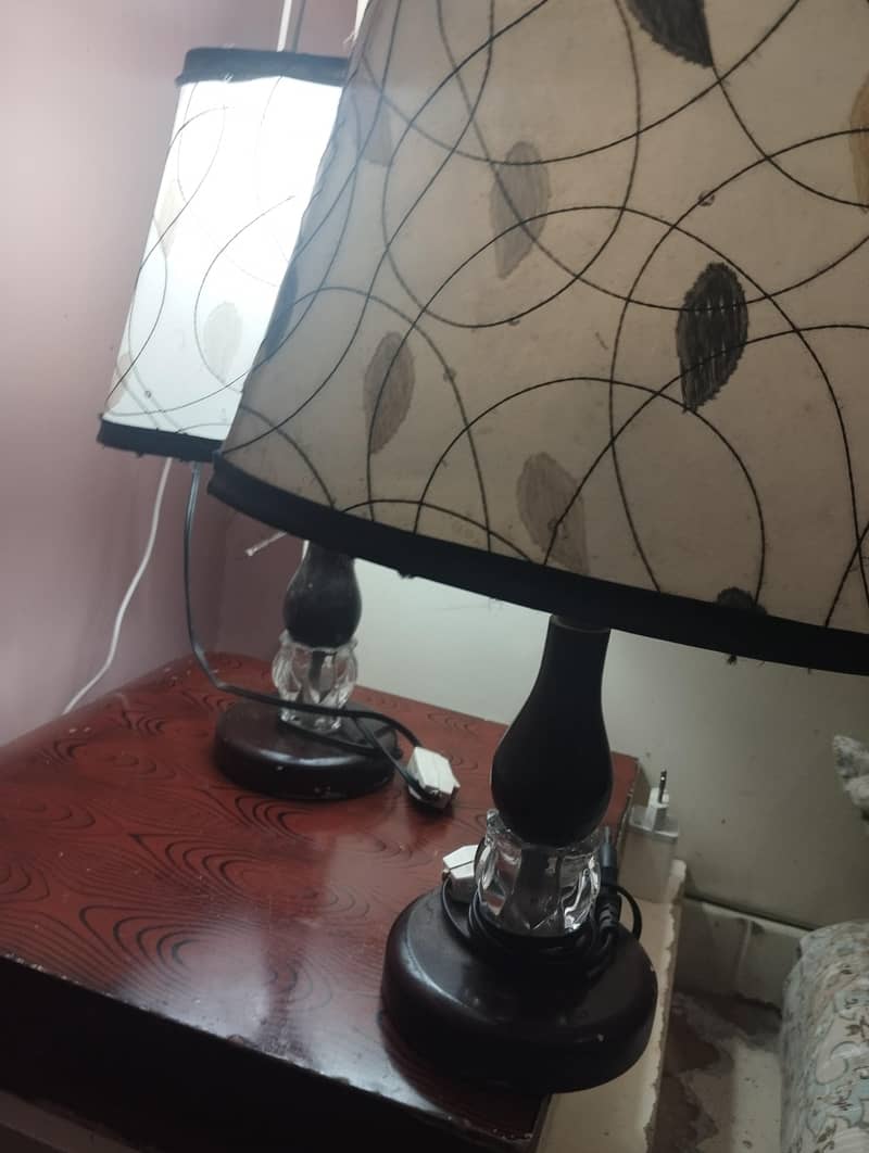 table lamp 0