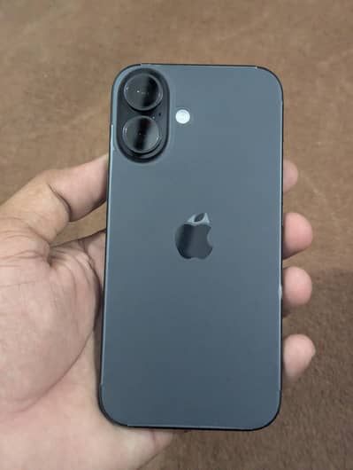 Apple iPhone 16