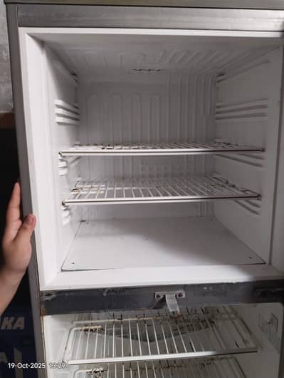PEL Refrigerator