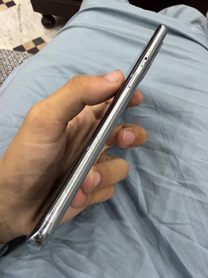 One Plus 9 Pro 1