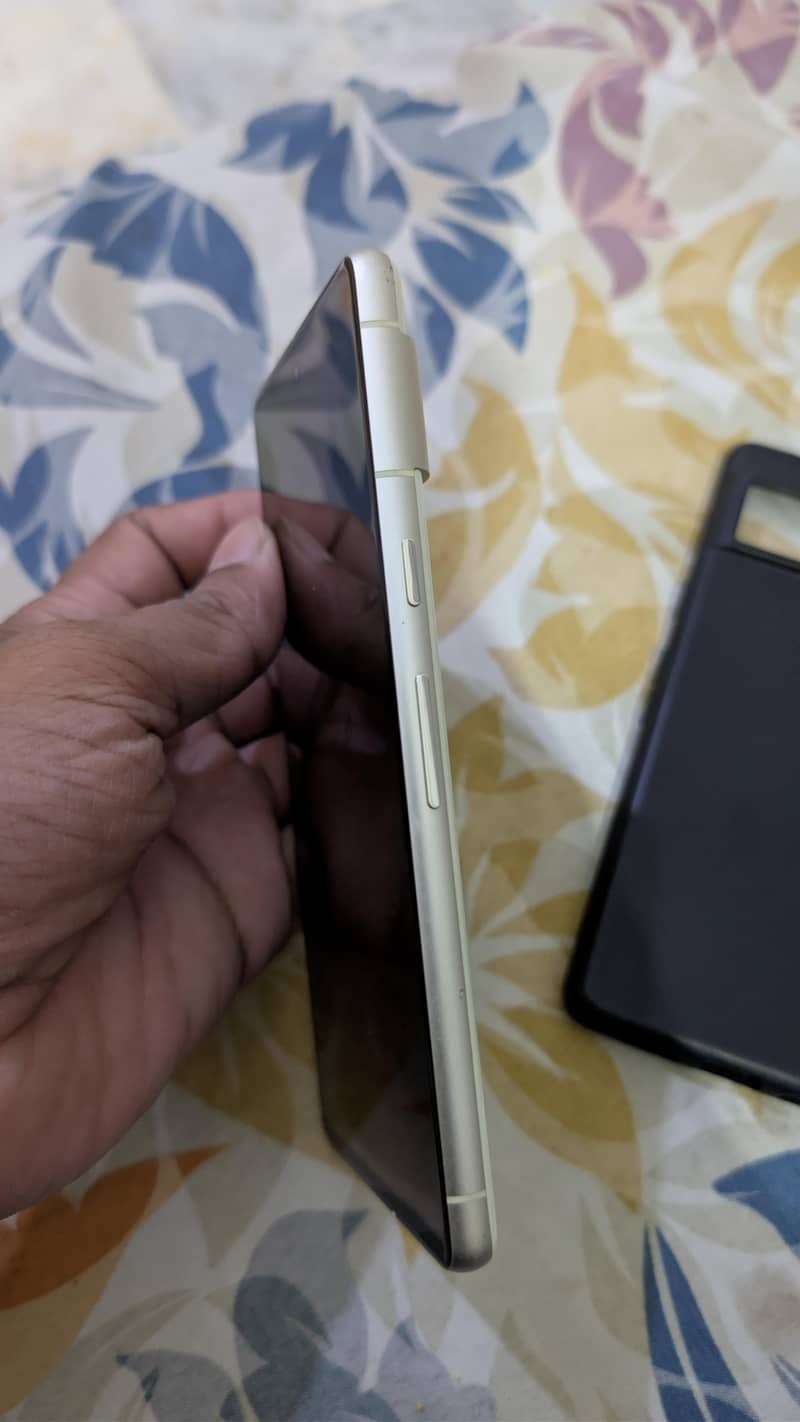 Google Pixel 7 5