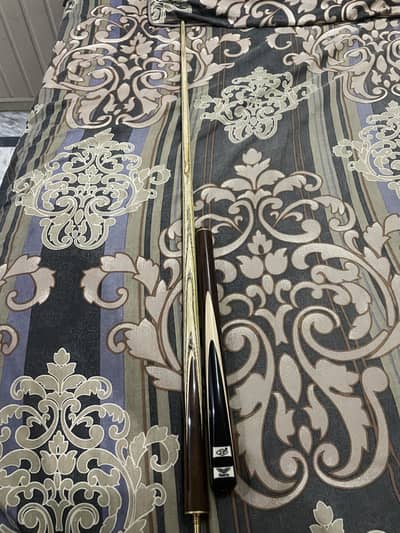 LP BRAND SNOOKER CUE