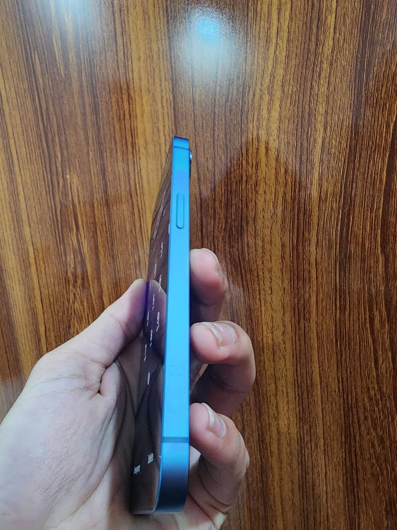 Iphone 13 2