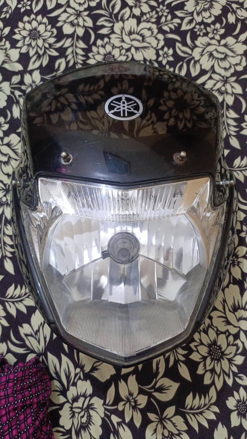 ybr headlight full 0