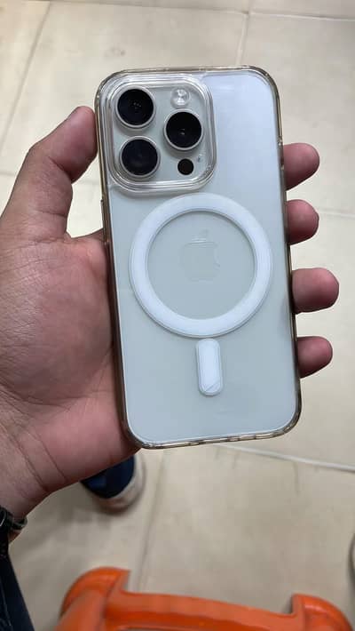 Apple iPhone 15 Pro