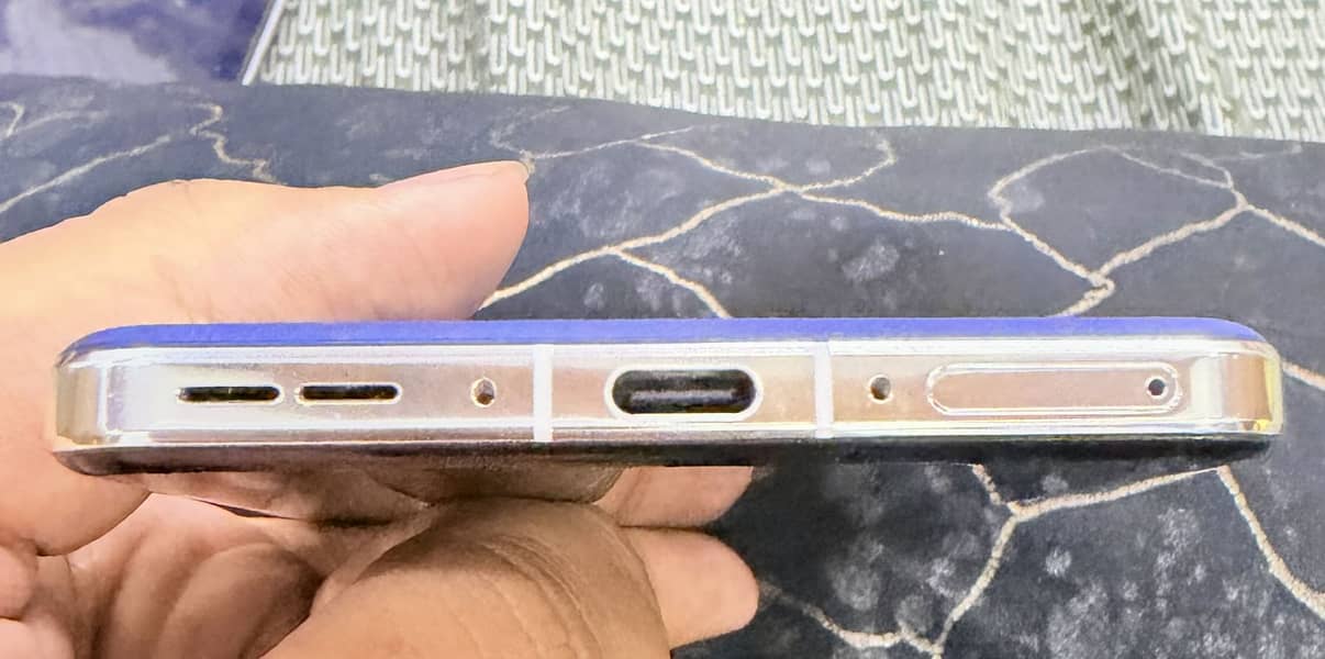 One Plus 13 4