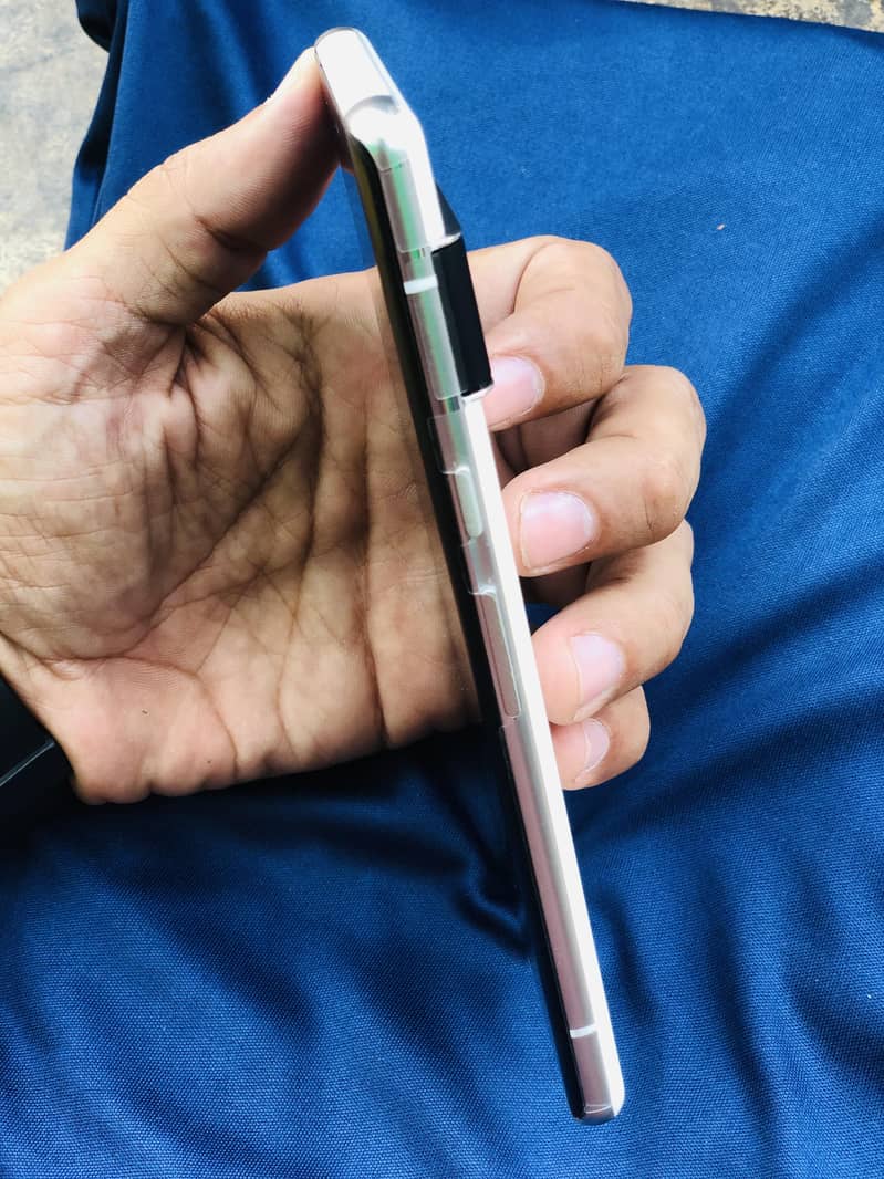 Google Pixel 6 Pro 2