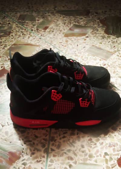 100% real shoes. And also check this shoe and price. (Thanks)