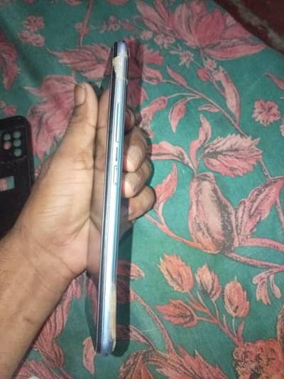 Infinix Hot 10