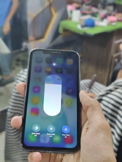 Apple iPhone 11 non 64gb jv
