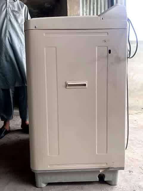 Washing machine 4