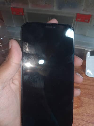 Apple iPhone 12