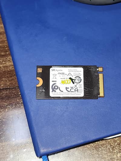 512 GB nvme 4th gen