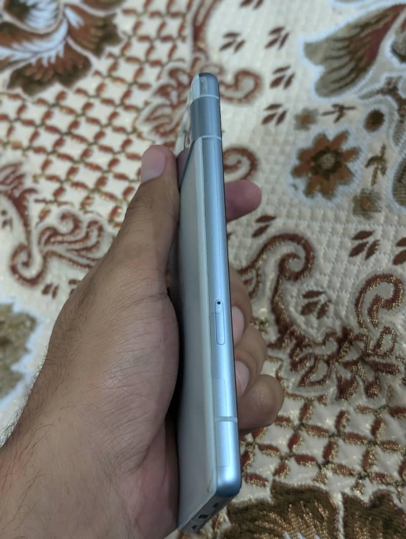 Google Pixel 7a 4