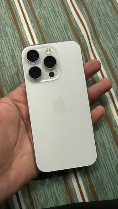 Apple iPhone 15 Pro factory unlock