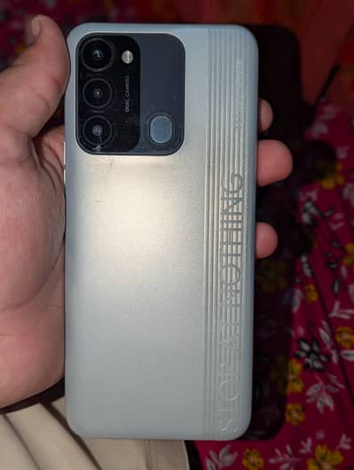 Tecno Spark 8C