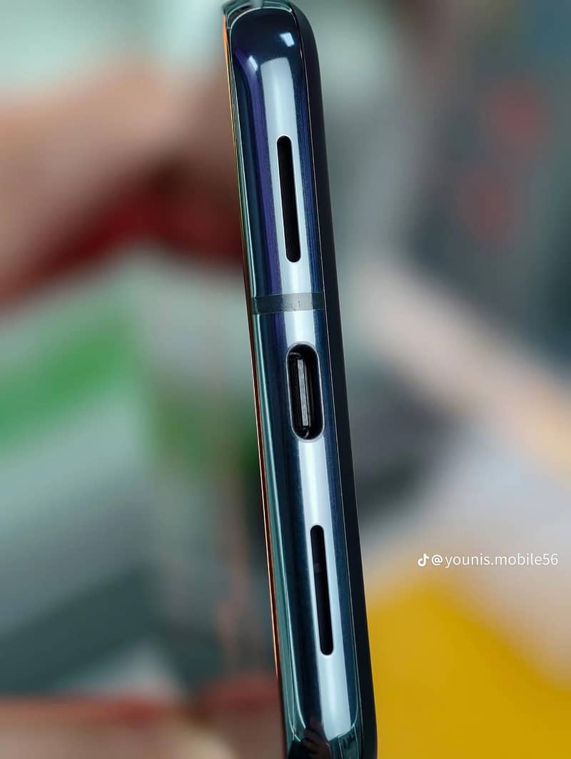 Google Pixel 8 Pro 3