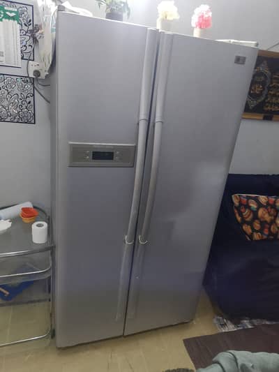 LG refrigerator freezer