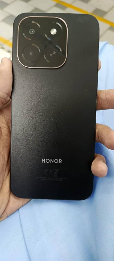 Honor x6c 6/128 10/10 under warranty urgent sale call only