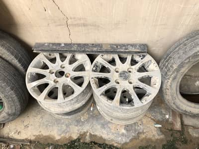 14 Size Alloy Rim AvailabLe .