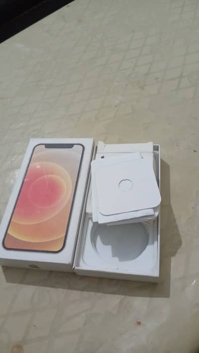 i phone 12 official pta  Approved dual sim 128 gb 90%battery health