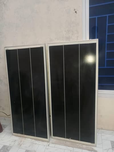 220W solar plates