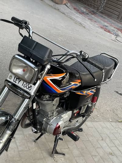 Honda 125 2018 model engine total Ok