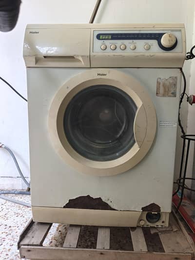 Haier Front Load Fully Automatic Washing Machine