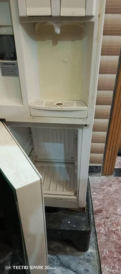 Enviro water dispenser