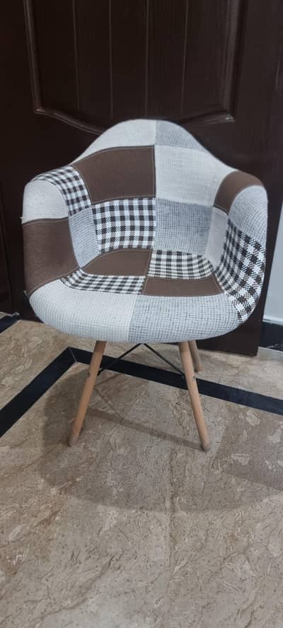 Beautiful coffee chairs available