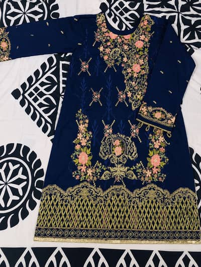Fancy lawn suit 3pc stitched
