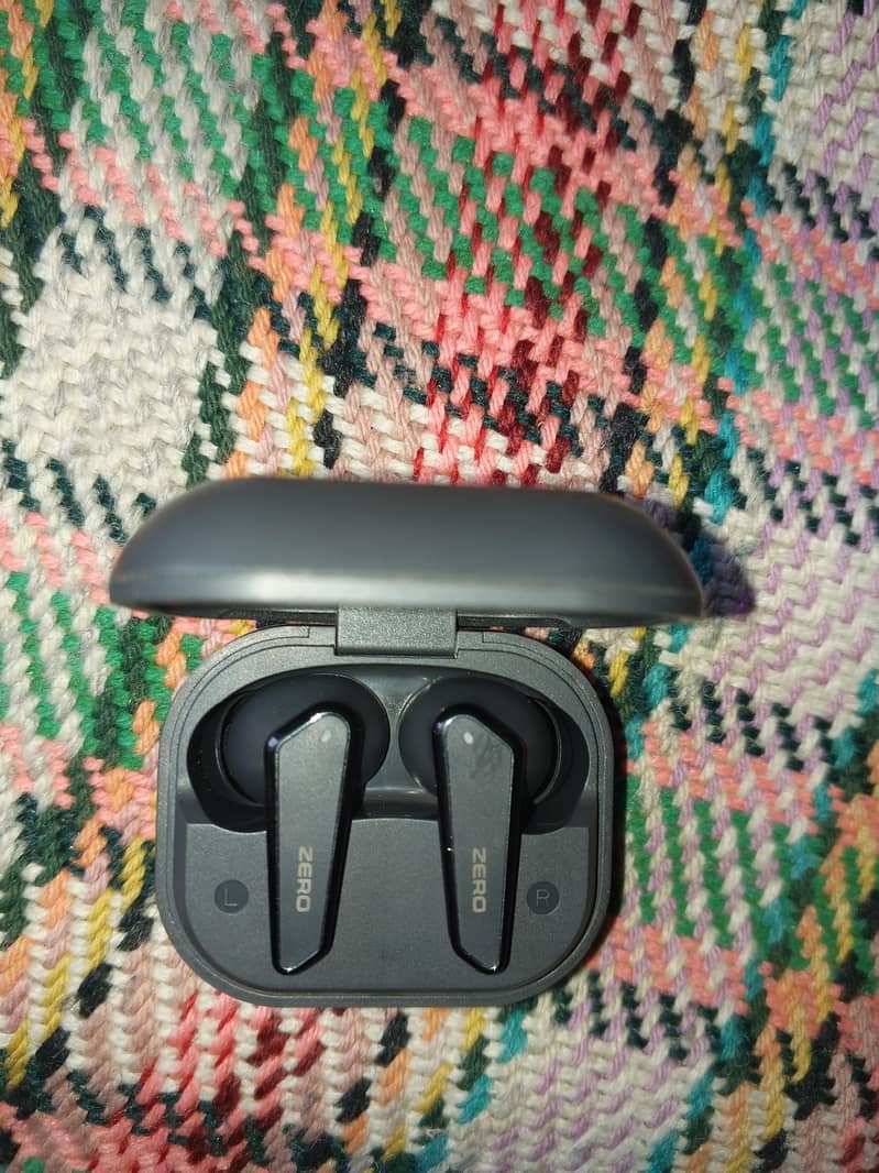 zero earbuds 2