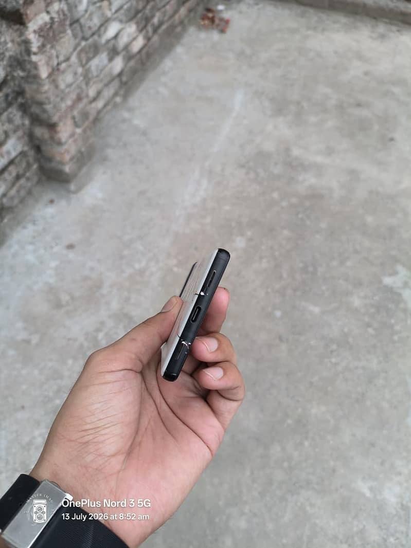 Google Pixel 6a 3