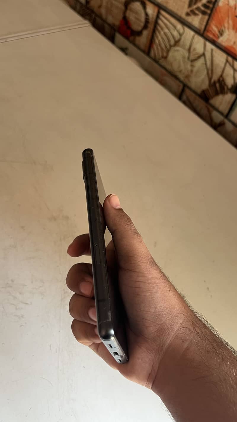 Google Pixel 7a 2