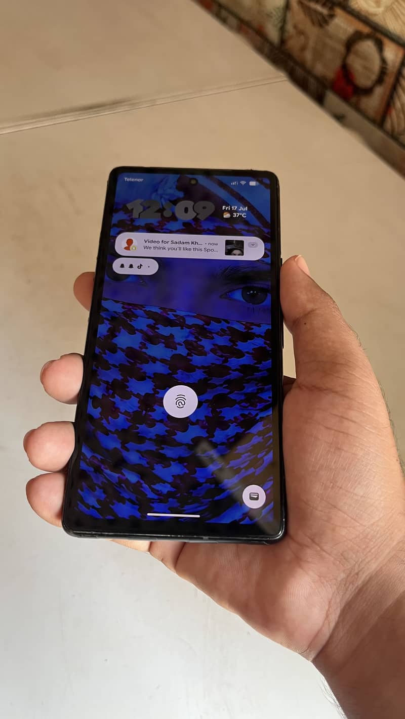 Google Pixel 7a 5