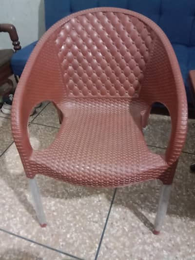 plastuc chairs and tables of 2 sets urgent for sake