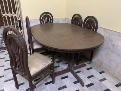 Dining table with 6 chairs