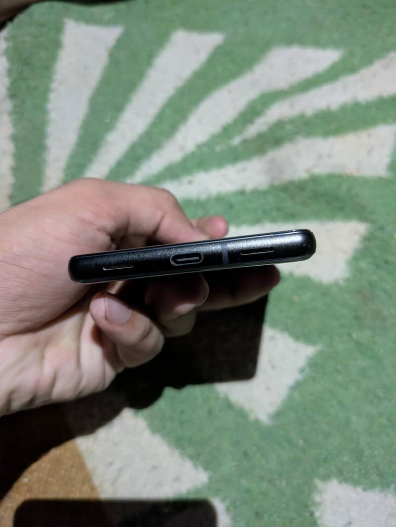 Google Pixel 6a 4