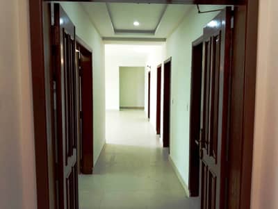 New Design 10 Marla Apartment for Sale 4th Floor Next to Park & McDonald's