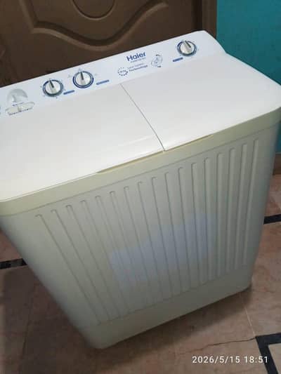 Haier washing machine twin tub model number HWM 100 AS