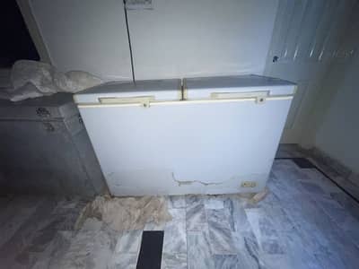 Double Door Deep Freezer – Good Condition