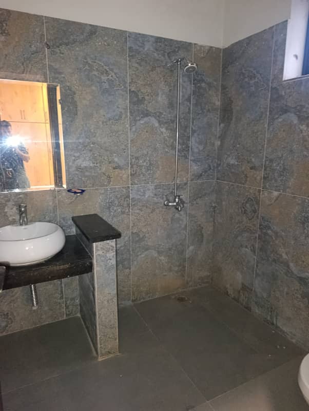 Upper portion for Rent 1