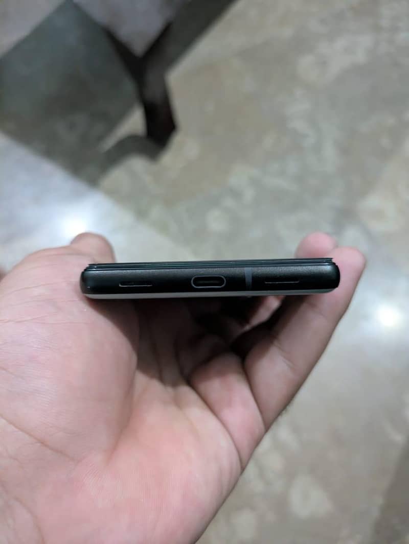 Google Pixel 6a 4
