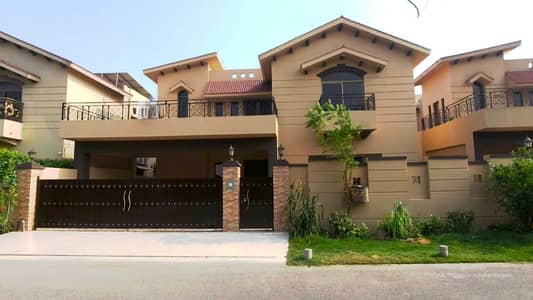 Owner Maintained 17 Marla 5-Bedroom Spanish Brig House for Sale