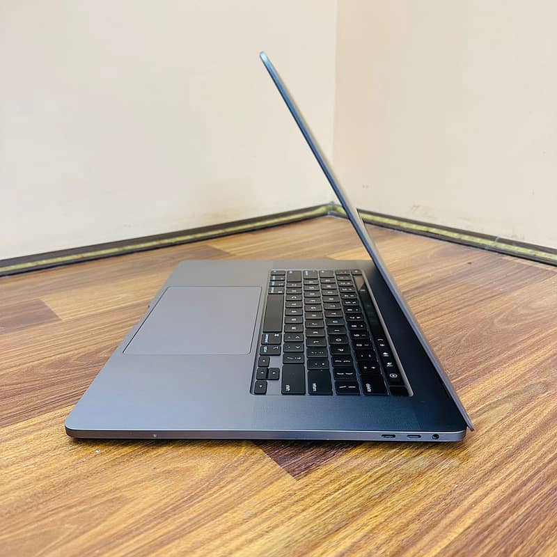 mac Book pro 2