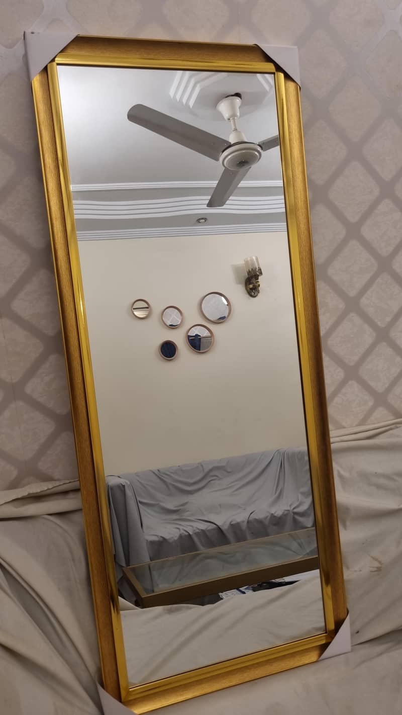 Rectangular Wall Mirror 0