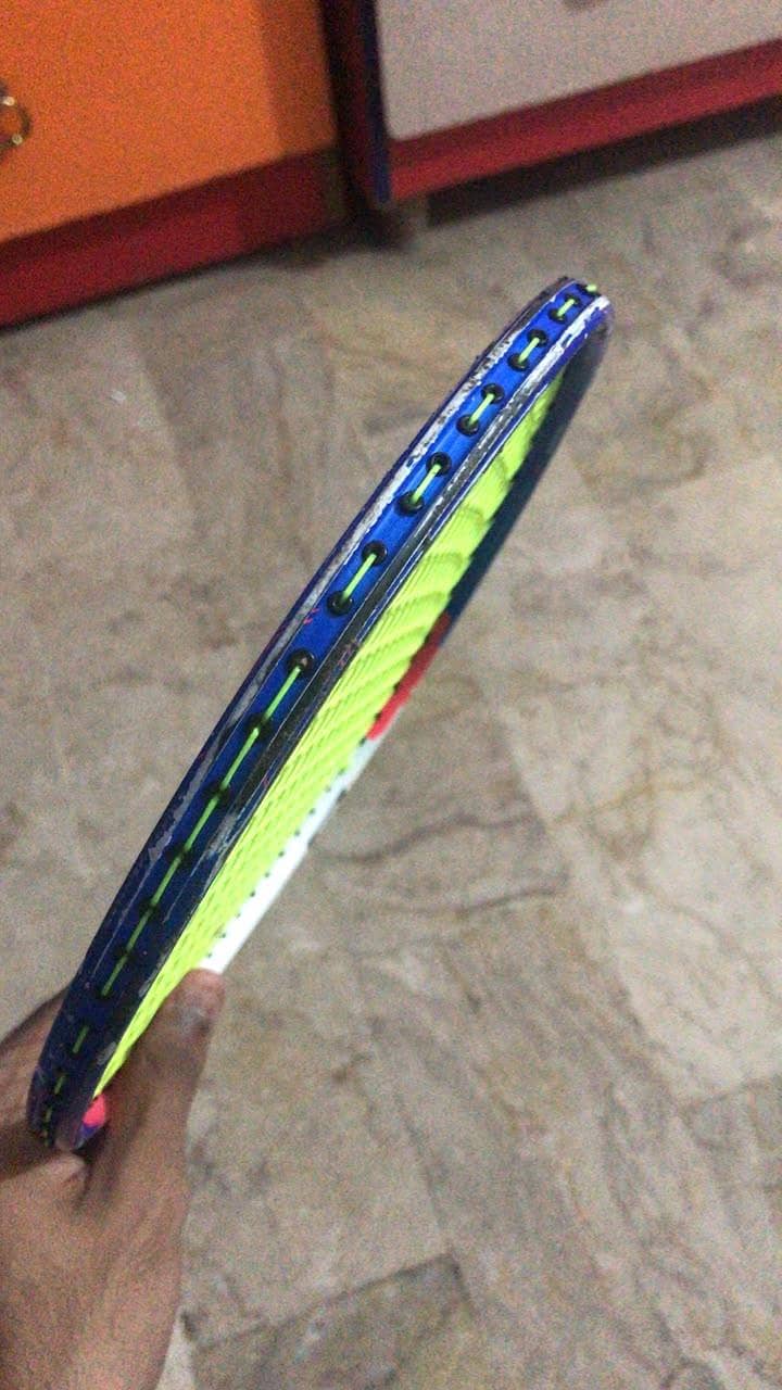 bedminton racket 4