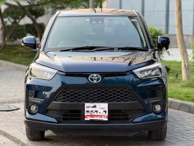 toyota raiz hybrid