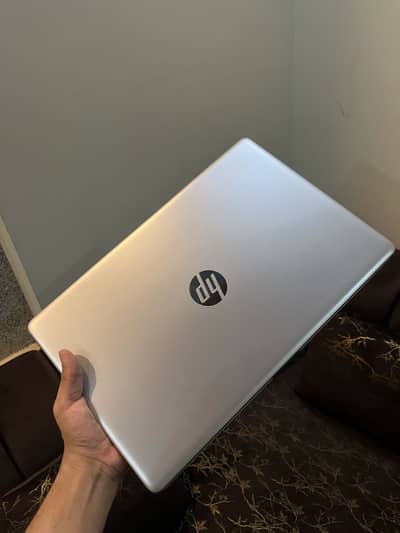 Hp laptop i5 8th generation