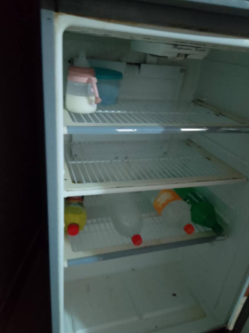 FRIDGE 2